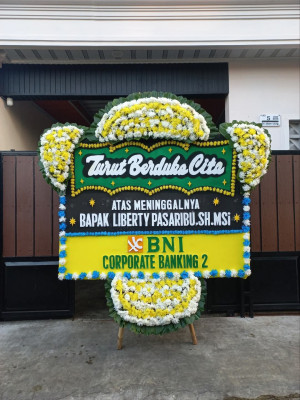 Papan Bunga Duka di Siwalan